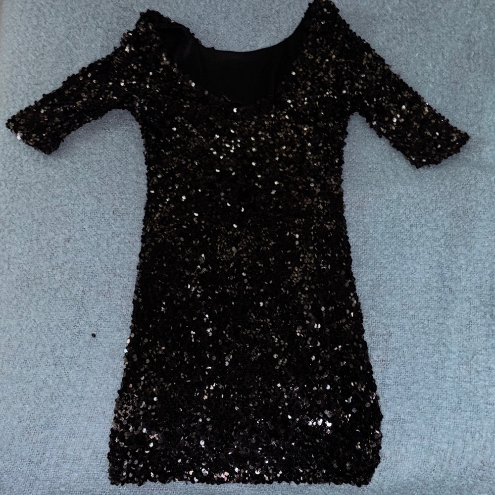 Elegant Black Sequin Dress